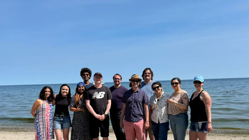 The lab goes for a picnic at the beach!